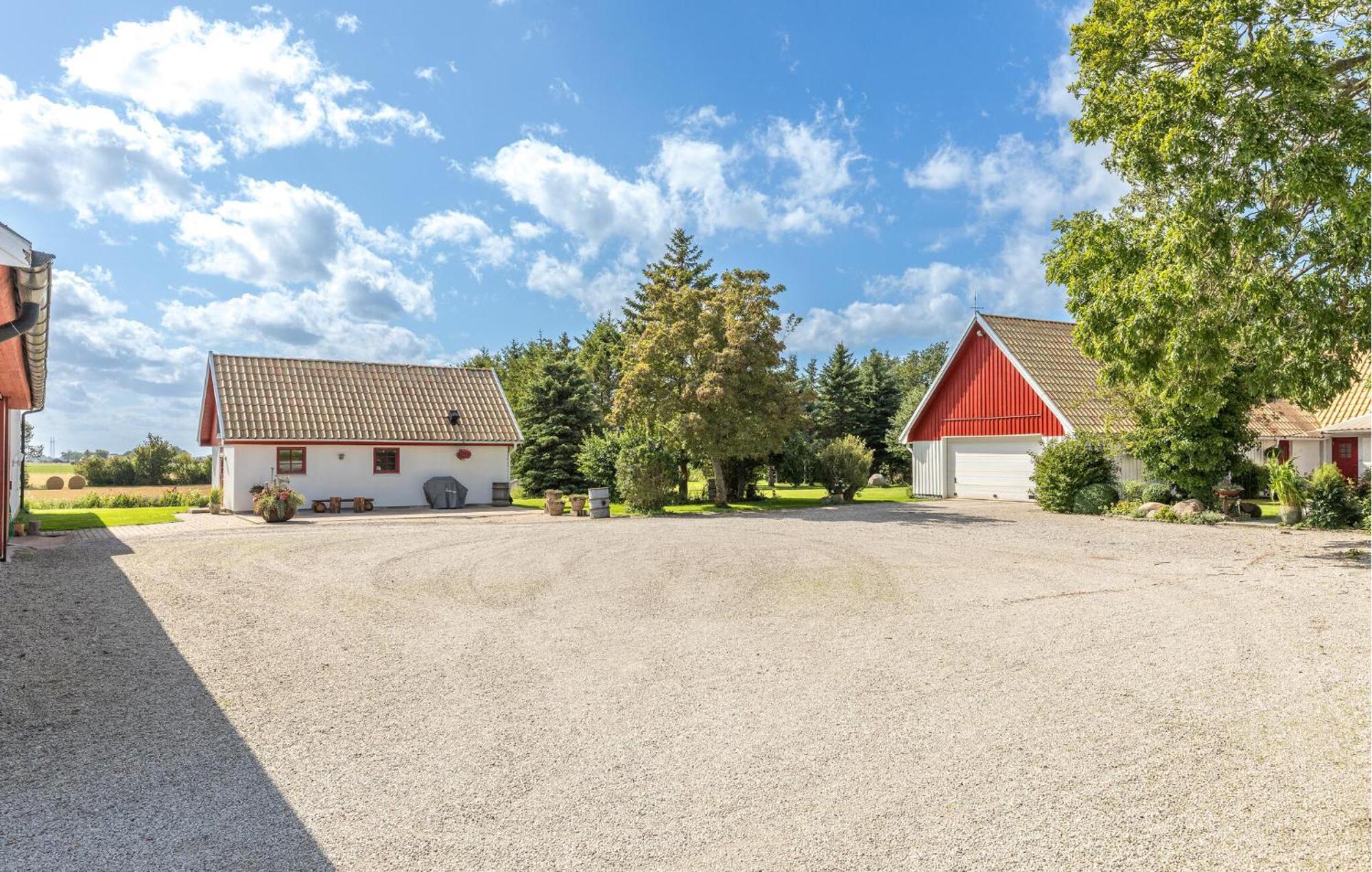 Cozy Home In Lund With Kitchen Exterior photo